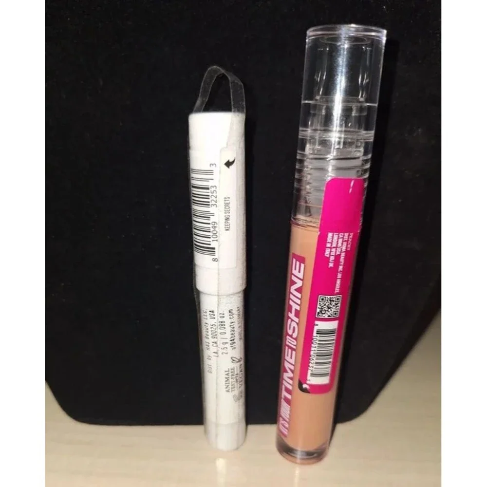 Uoma by Sharon C,Gloss Lip Gloss Peachy & af94 Glossy Lip Crayon Keeping Secrets